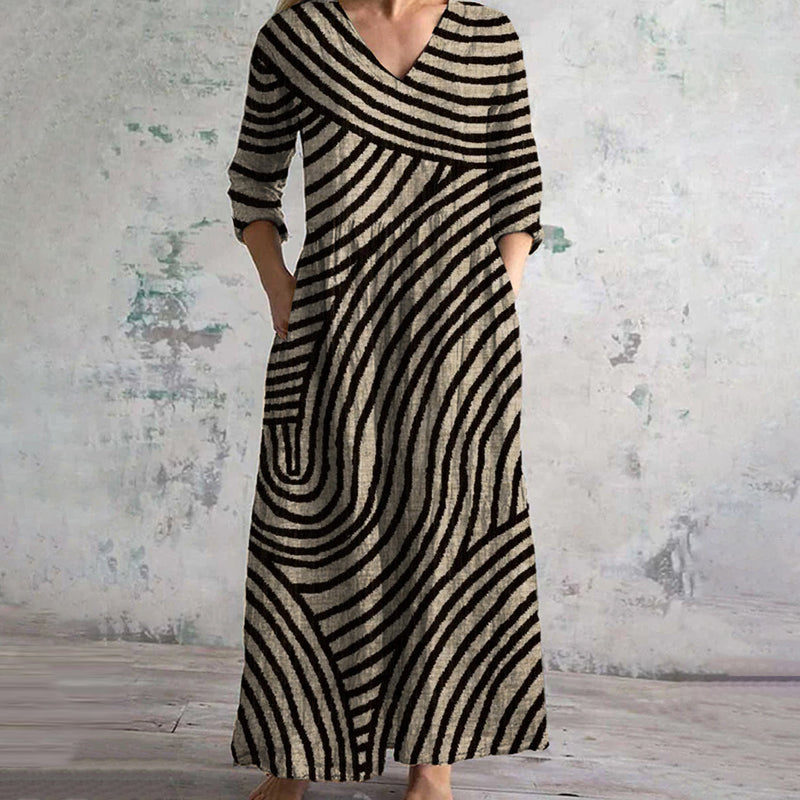 Zoe™ - Elegant and Practical Striped Dress